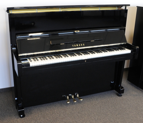 Yamaha U1 PE piano (used)