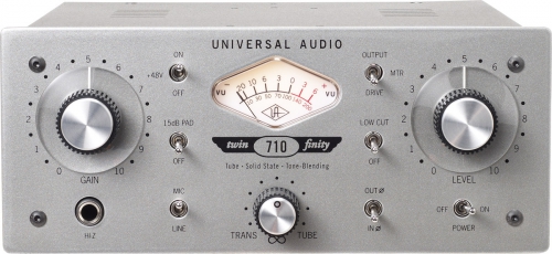 Universal Audio 710 Twin-Finity preamplifier