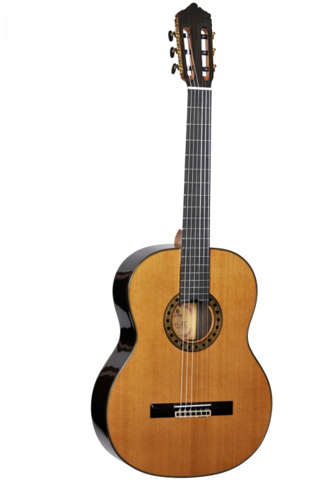 EverPlay Luthier-3 classical guitar