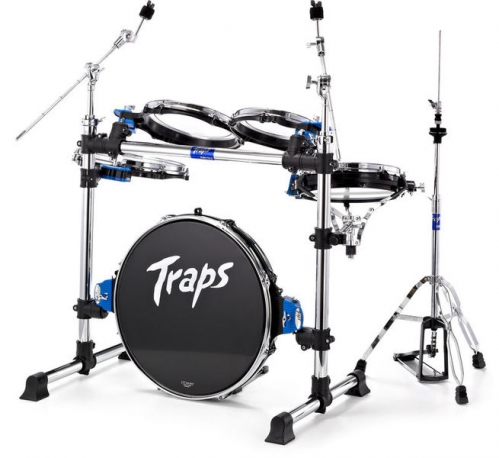 Traps A400 acoustic drum set