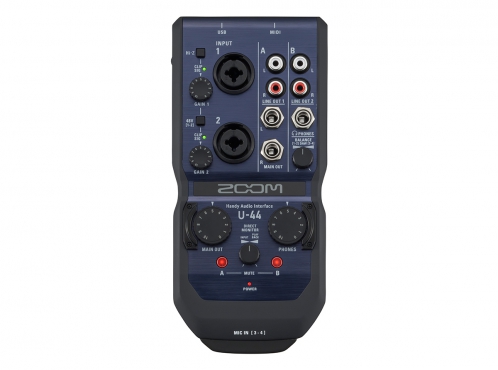 ZooM U-44 portable audio interface