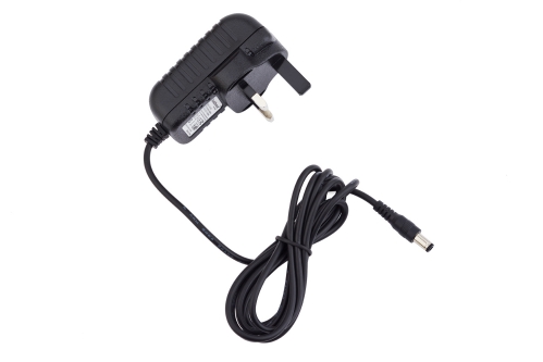 RockPower NT 10 - Power Supply Adapter, 12V DC, 1.000 mA, (+) center, UK plug RockPower NT 10 - Power Supply Adapter, 12V DC, 1.000 mA, (+) center, UK plug