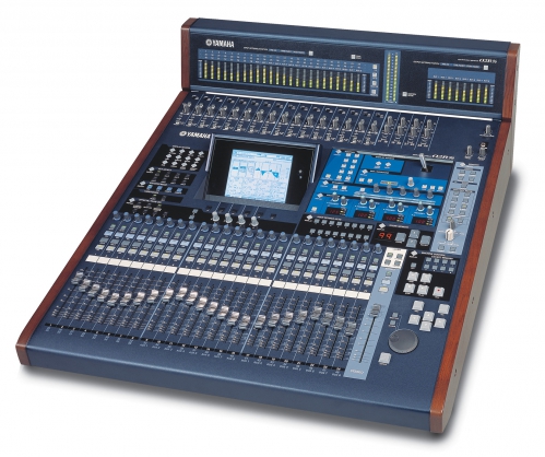 Yamaha 02R96V2 digital mixer