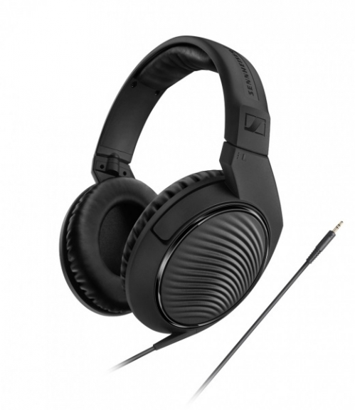 Sennheiser HD-200 PRO headphones closed