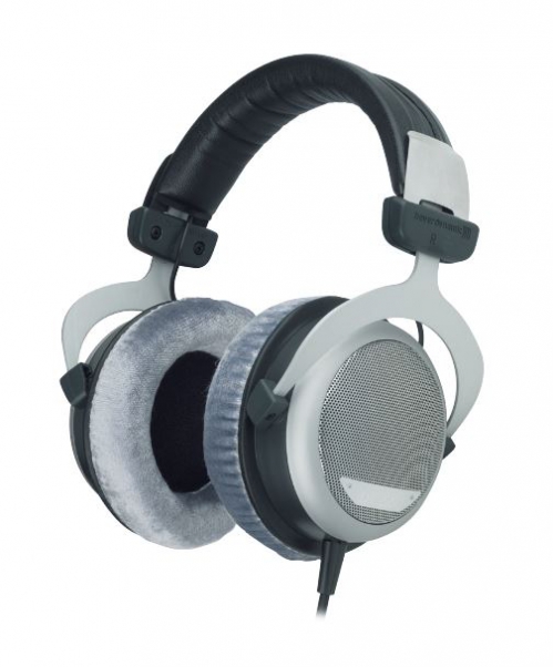 Beyerdynamic DT880 Edition (250 Ohm) headphones open