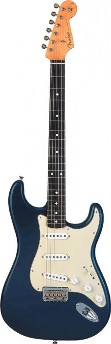 Fender Robert Cray Stratocaster RW Violet electric guitar