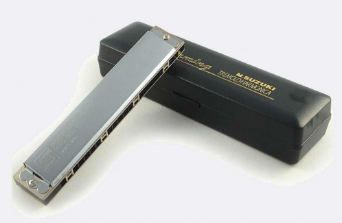 Suzuki SU-21 Humming G harmonica