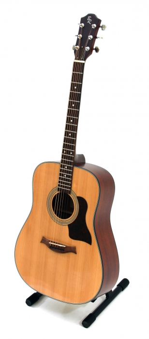 BatonRouge R30 acoustic guitar