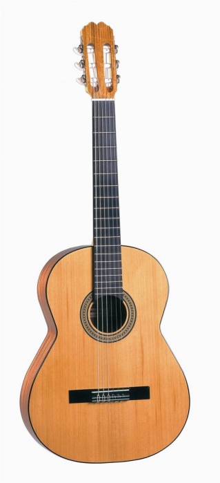 Admira Malaga classic guitar
