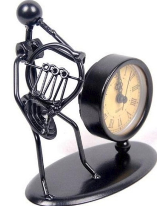 GEWA-980714 statuette with clock
