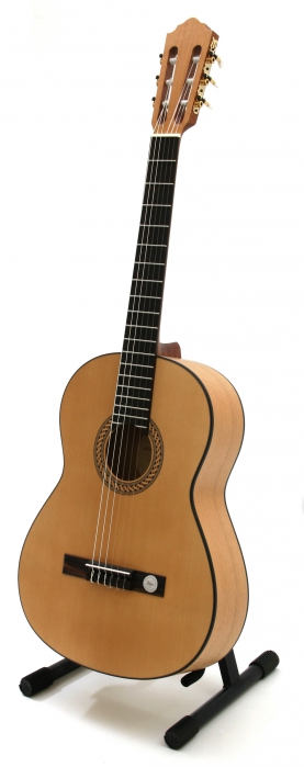 Hoefner HF12  classical guitar 4/4