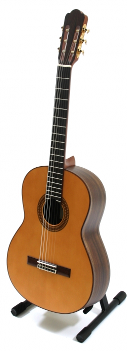 BatonRouge Romero 65 classical guitar