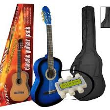 Martinez MTC 080 Pack Blue 1/2 classical guitar + bag