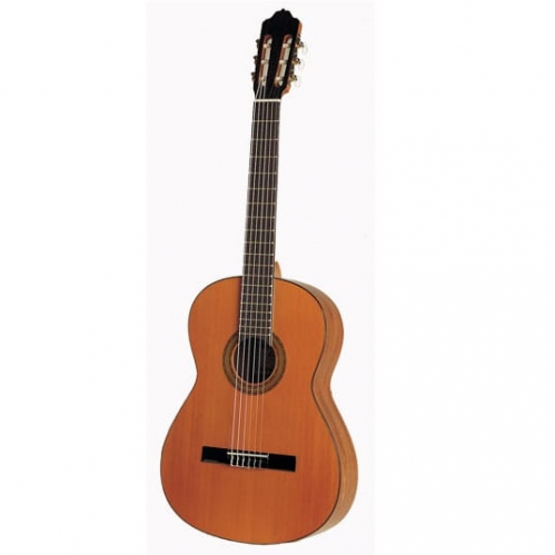 Esteve 4ST classical guitar