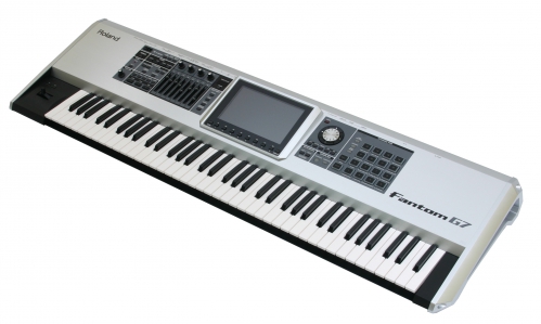 Roland Fantom G7 synthesizer