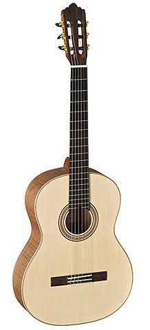 La Mancha Cereza classical guitar
