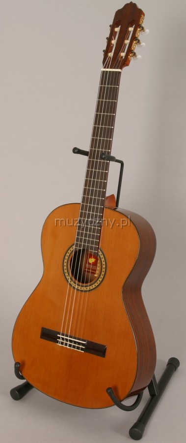 Esteve 1.6PS classical guitar