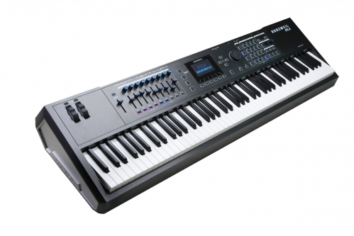 Kurzweil PC 4 synthesizer