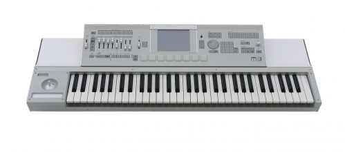 Korg M3-61 syntezator