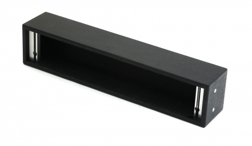 Barczak frame 19″ 2U/100 closed with back wall