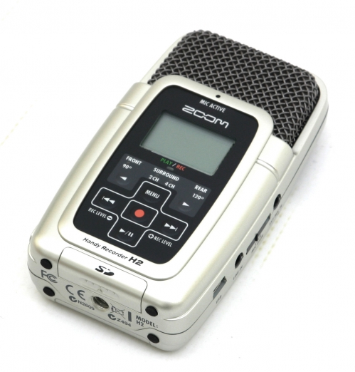 ZooM H2 digital recorder + 1GB SD Card