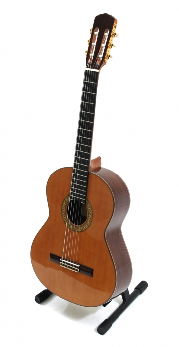 Baton Rouge Aragon MAS classical guitar