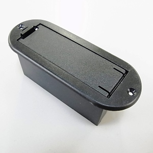 Ibanez 4PT2YC0002 batterie box snap type atk200tp/gsr200/gsr205sm