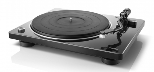 Denon DP-400 record player, black