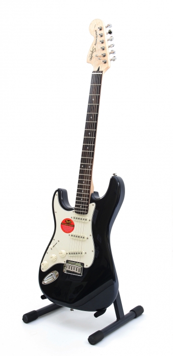 Fender Squier Strat Std Left BK electric guitar