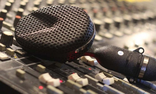 Coles 4038MP mikrofony wst�gowe (parowane) wraz z uchwytami z zawieszeniem antywibracyjnym 4072 oraz walizkami