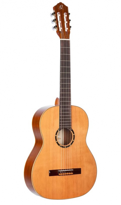 Ortega R122G Gloss classical guitar