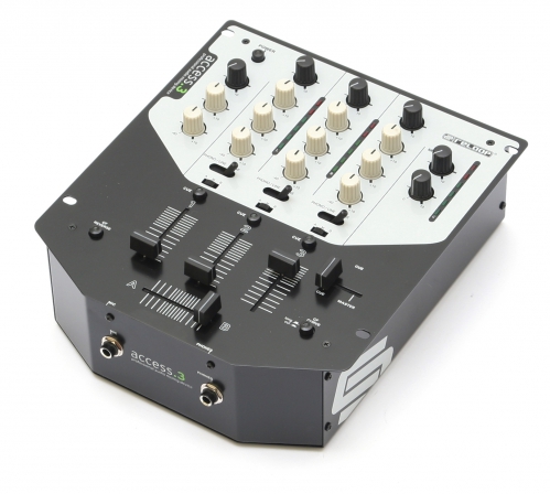 Reloop Access 3 DJ mixer