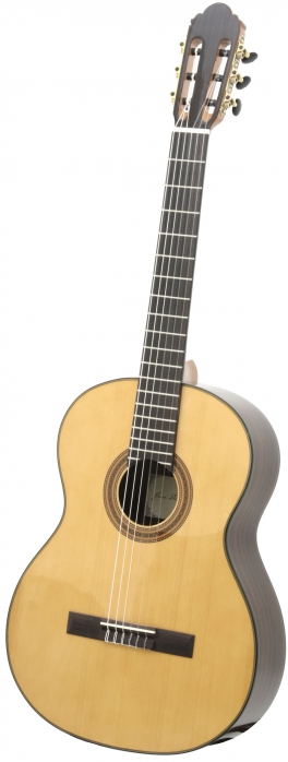 Baton Rouge DF44 classical guitar