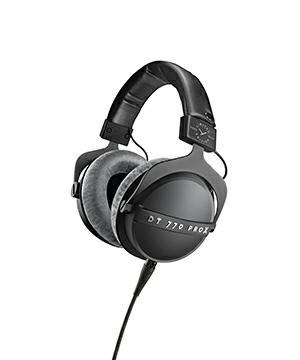 Beyerdynamic DT 770 PRO X LE close headphones