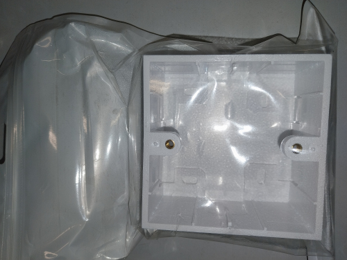 Techconnect 3 Puszka - 2 sloty - WYPRZEDAŻ Techconnect 3 Puszka - 2 sloty - WYPRZEDAŻ