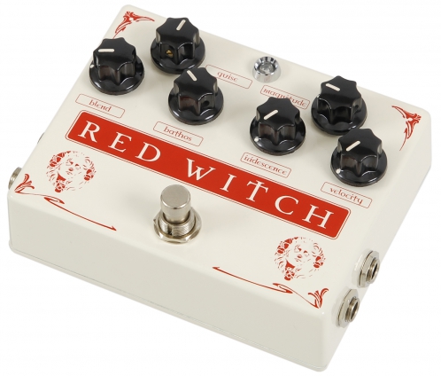 Red Witch Medusa Chorus/Tremolo guitar effect pedal