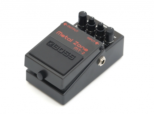 BOSS MT-2 Metal Zone guitar effect pedal