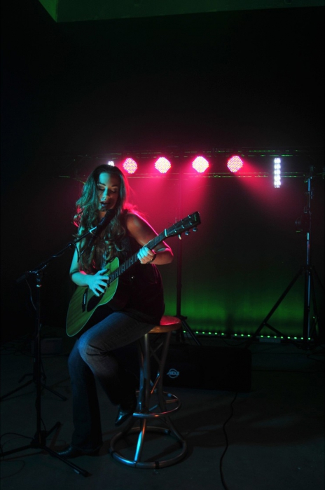 American DJ Mega PAR Profile Sys - 4 reflektory LED RGB  czarne p�aske 