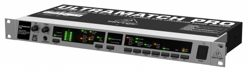 Behringer SRC 2496 audio converter