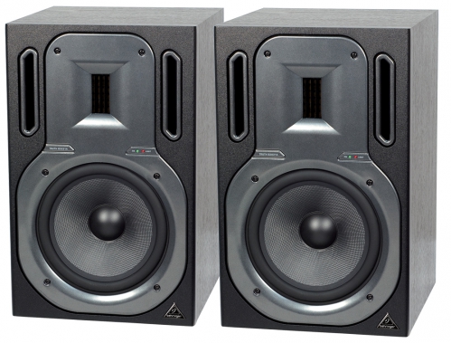 Behringer B3031A active monitor