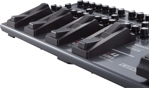 BOSS ME-80 multiefekt gitarowy