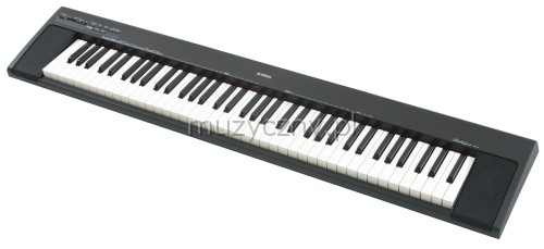 Yamaha NP 30 keyboard