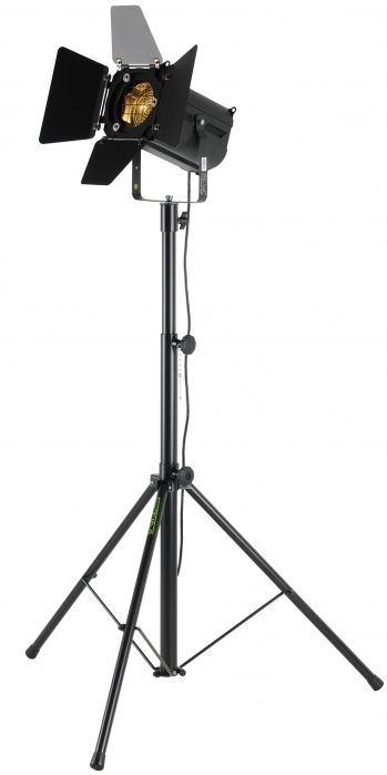 Elation TSP500FN-B theater floodlight, Fresnel 300/500W