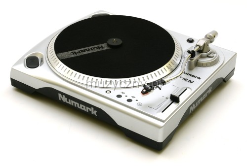 Numark TT-1610 turntable