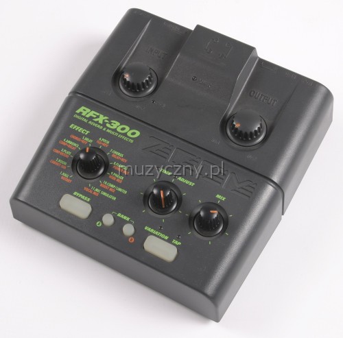 ZooM RFX-300 multieffect