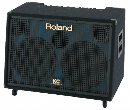 Roland KC-880 amp fo keynoard