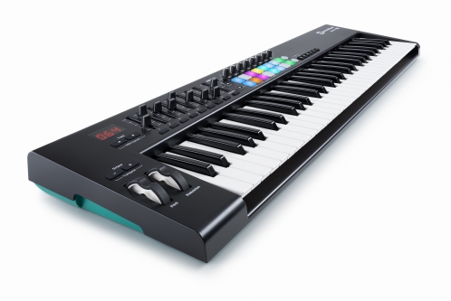 Novation Launchkey 61 MKII keyboard controller
