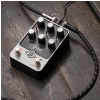 Universal Audio Starlight Echo Station Delay guitar effect pedal